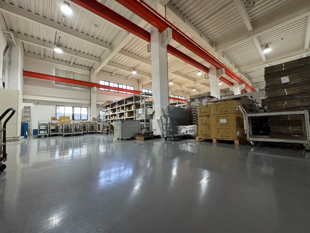 租南投草屯貨梯廠房1F