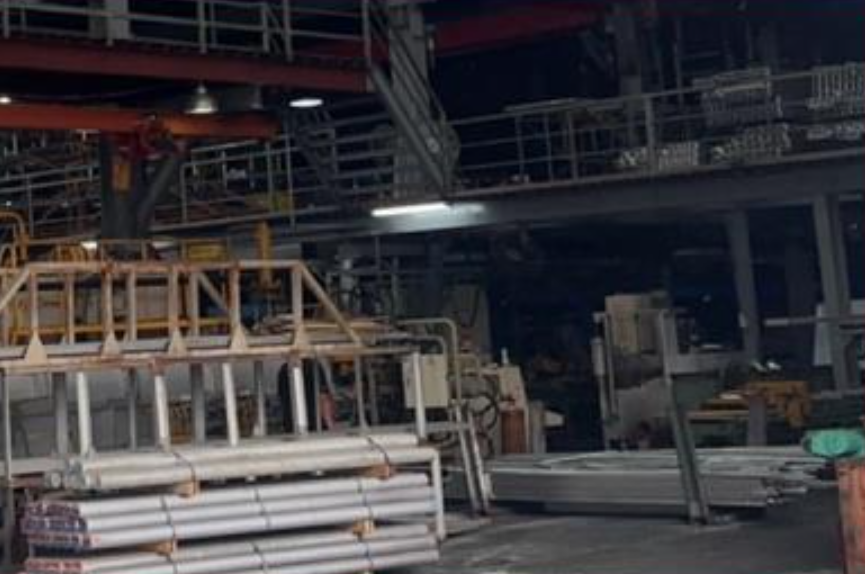 南科旁鋼構廠房