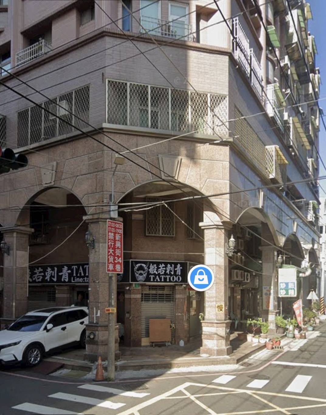 ?永康區~六合路?崑山中學三角窗1+2樓金店面?洽0916-275-145 蔡銘勳