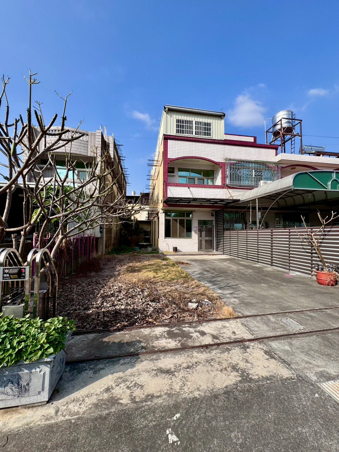 ❤️草屯碧峰路朝南大地坪別墅