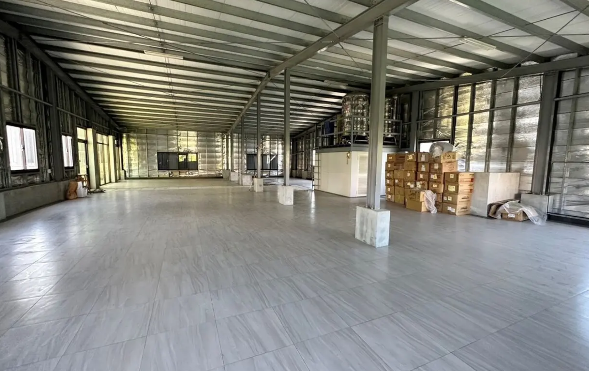 樹林全新挑高鋼構廠房