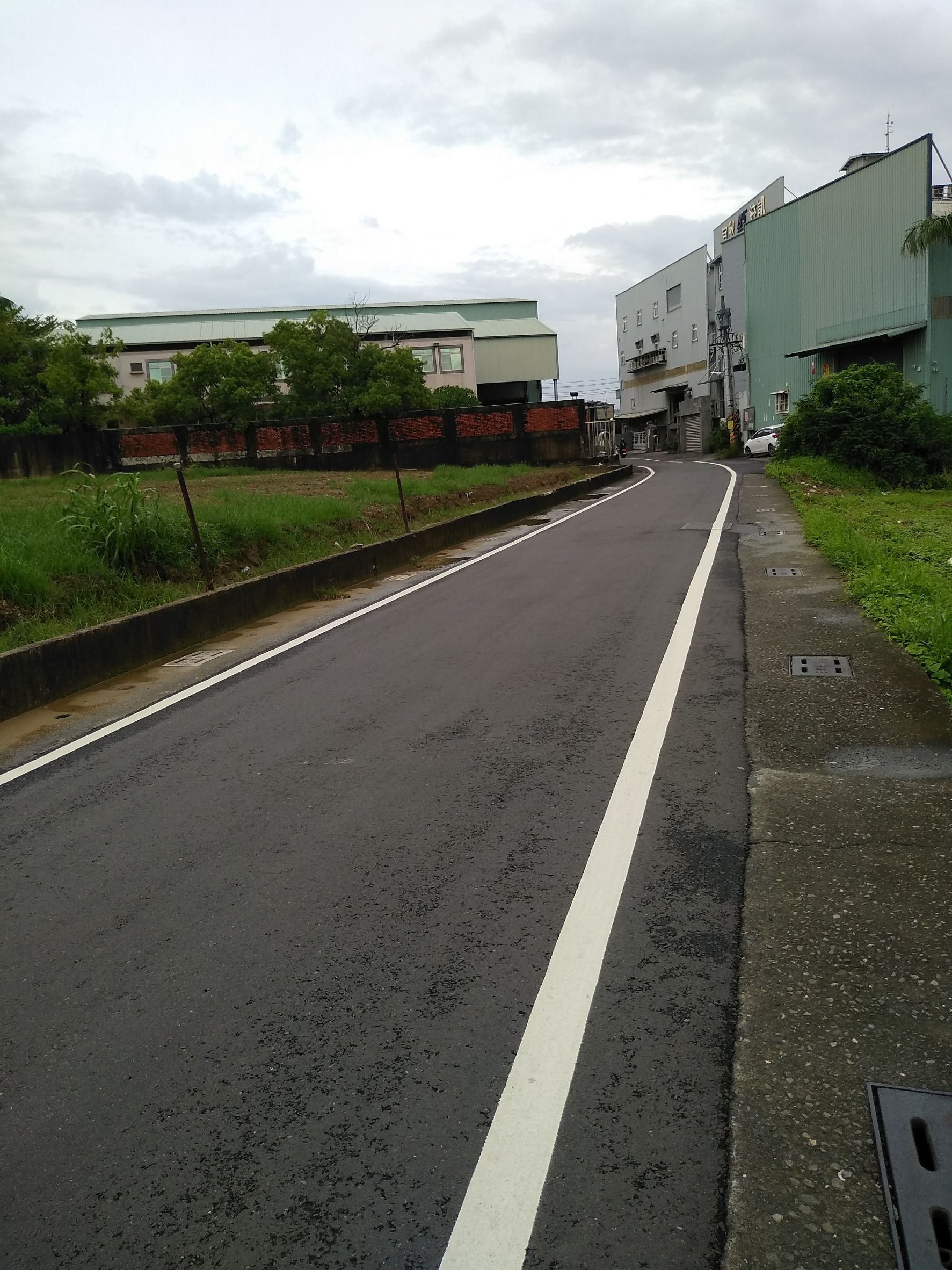 鳥松區水管路85坪沒有路地持分臨路店面農地（陳美鳳）