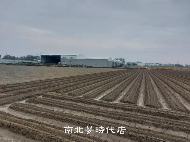 新吉工業區大面寬農地廠房(專簽)
