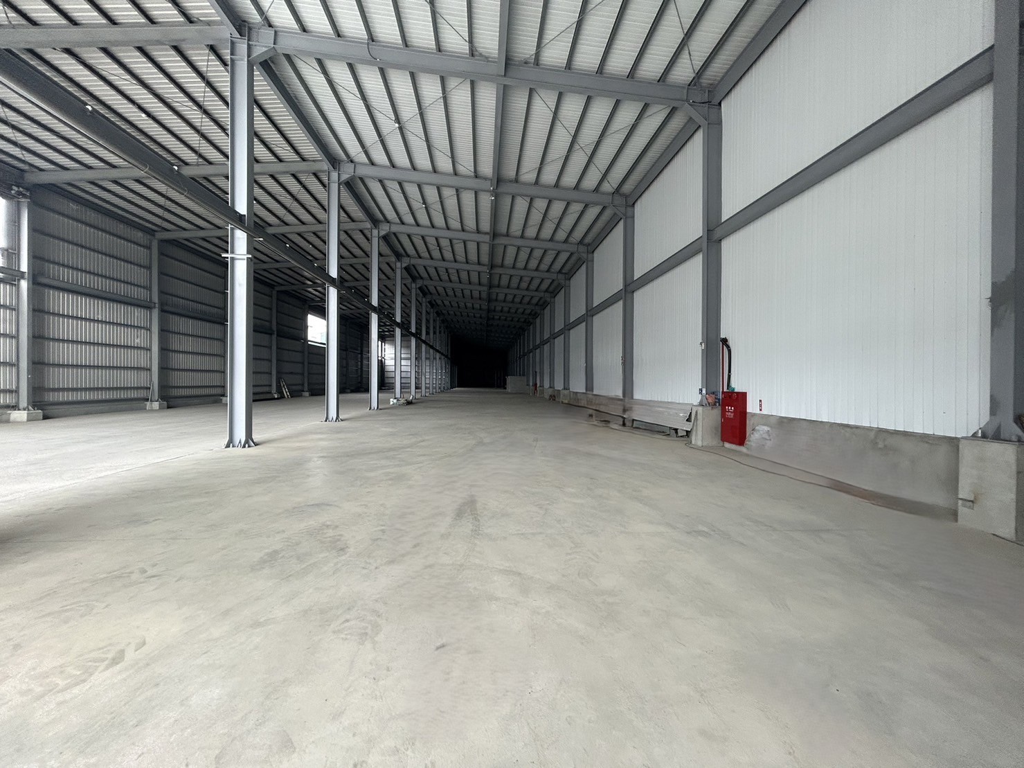 海湖挑高10米/碼頭/鋼構廠房