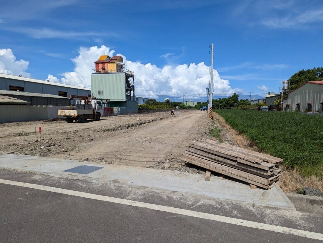 大寮光明路農地廠房