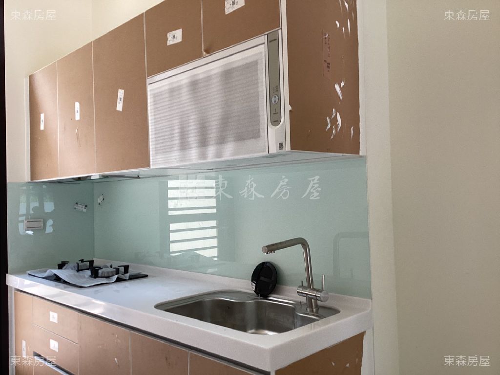 員林龍燈公園旁八樓商辦大華廈