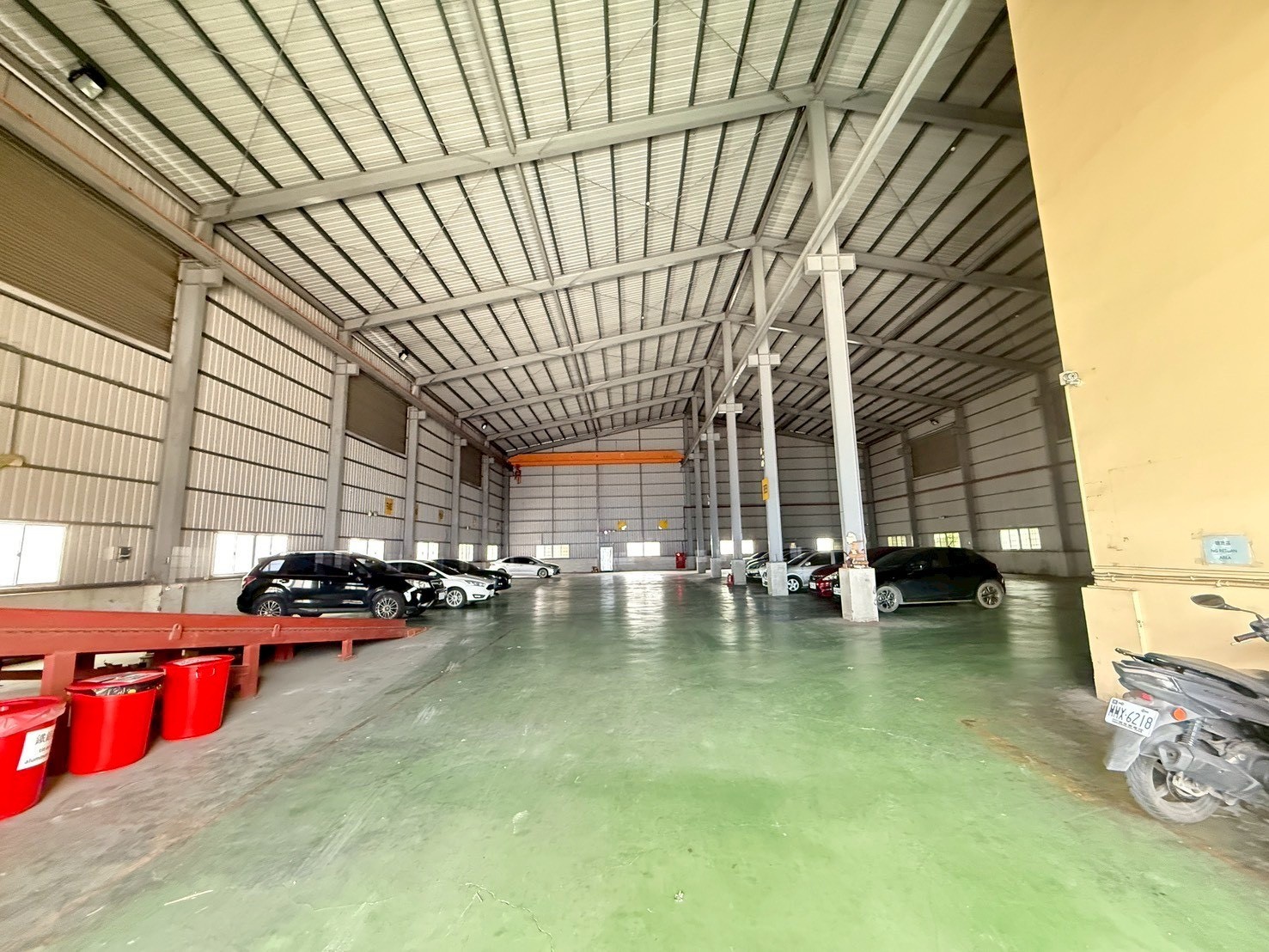 燕巢橋科旁工業廠房 | 750坪廣大腹地，即刻進駐！