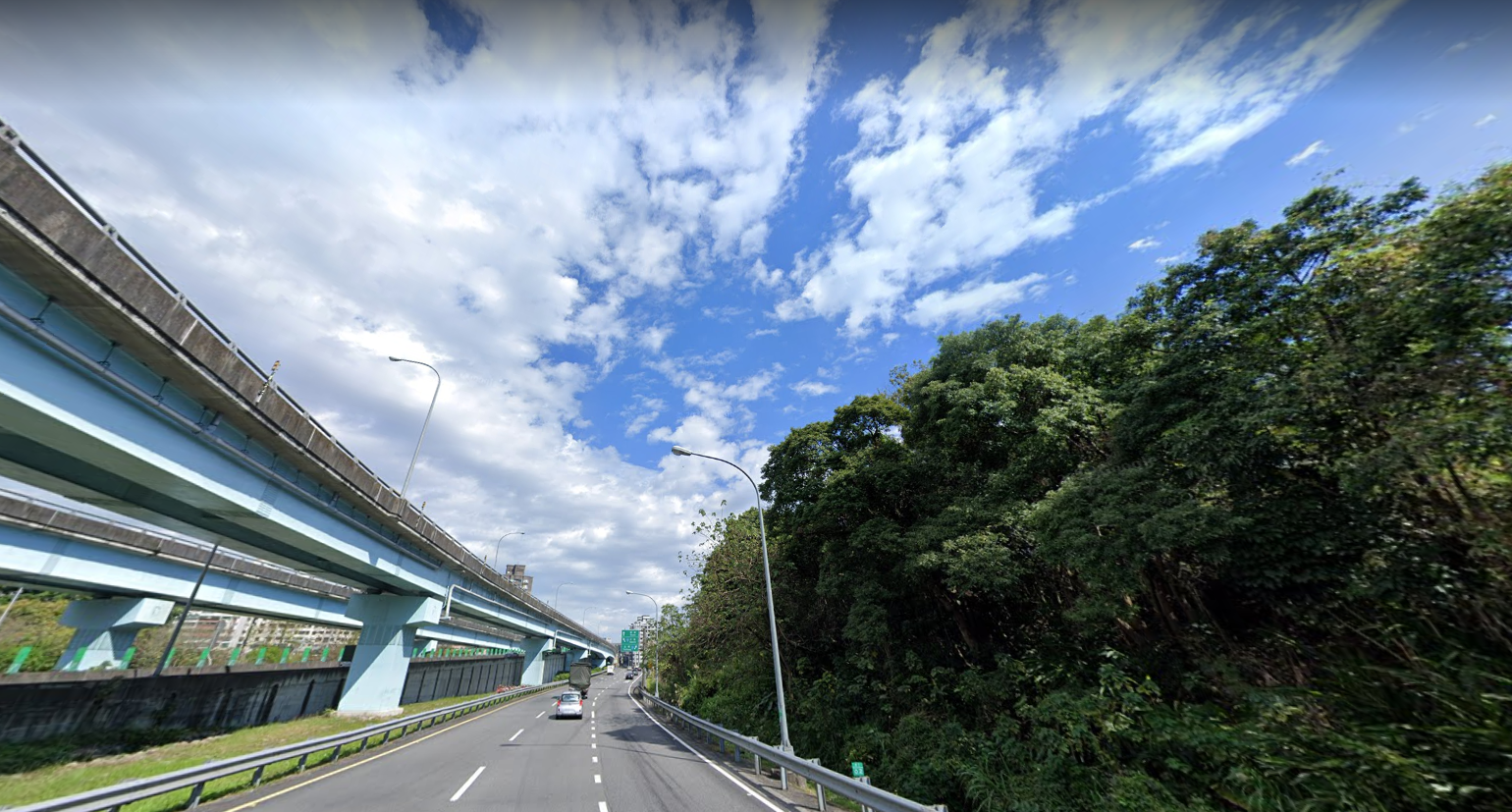 土城交流道/車梯/廠房(可廠登)&bull;   新北市廠房買賣/工業地/建地/徵收農地/廠房出租