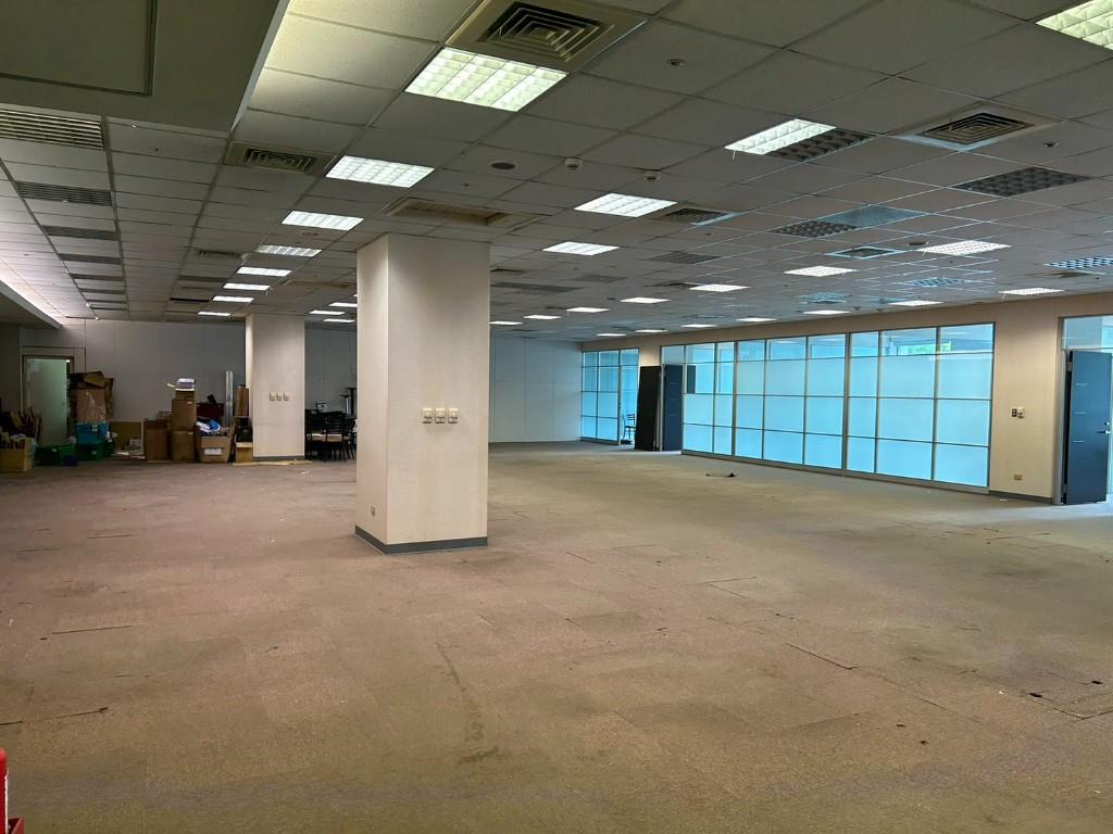 雙面臨路漂亮科技廠辦