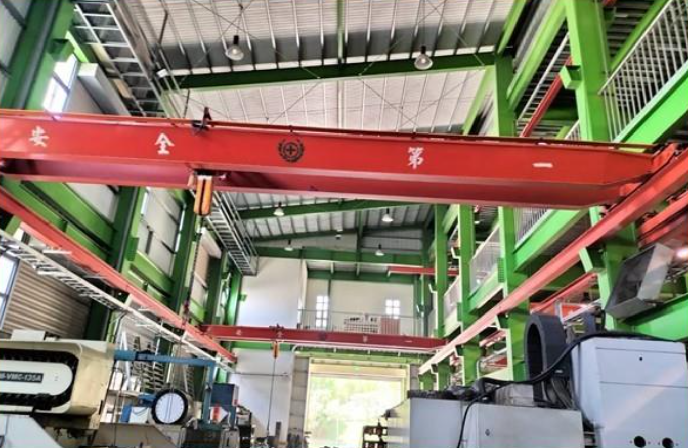 精密園區挑高天車廠房(租)