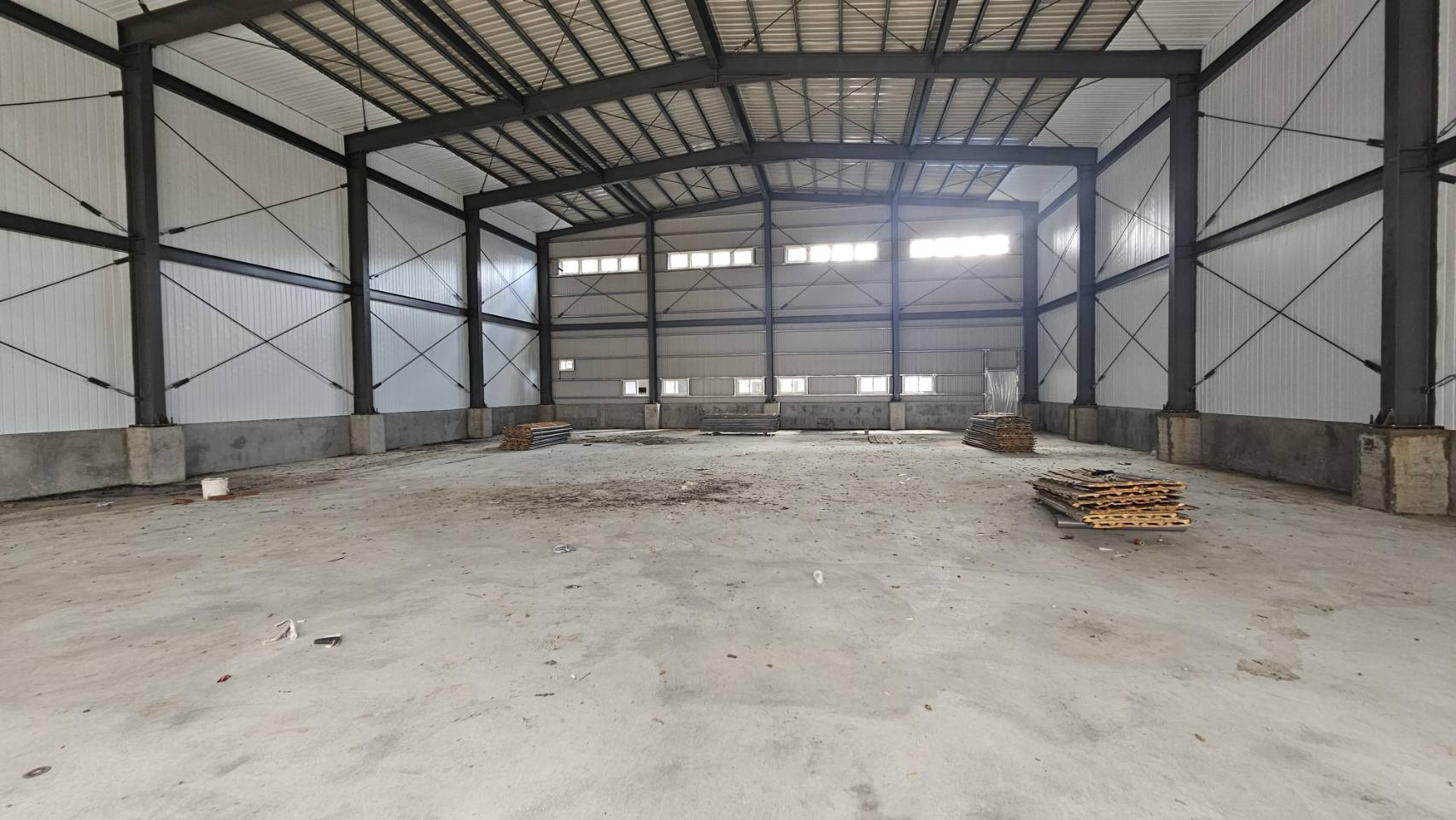 【租】★A7站旁合法挑高廠店★