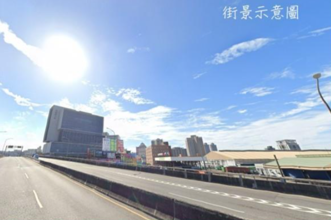 桃園交流道旁工業地