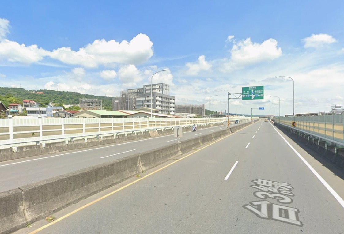 草屯/大面寬/12米路/方正工業地 &bull;    南投工業地廠房買賣/建地/徵收農地/廠房出租