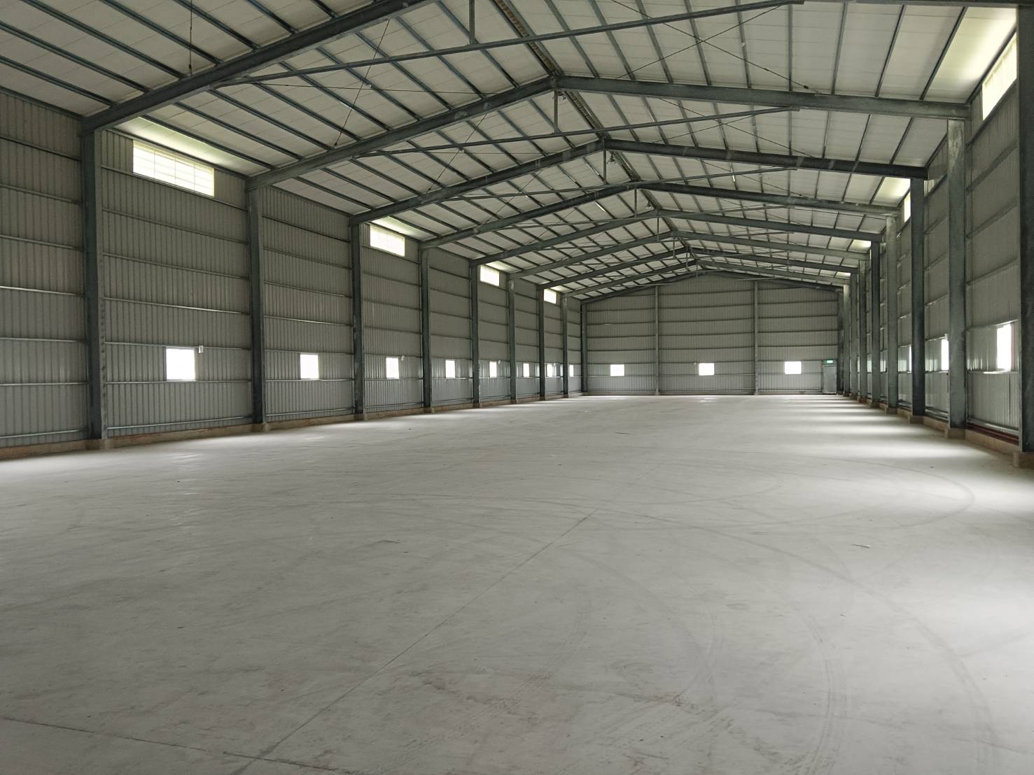 大園/挑高7.5米/鋼構倉庫廠房 &bull;  桃園廠房買賣/工業地/建地/徵收農地/廠房出租