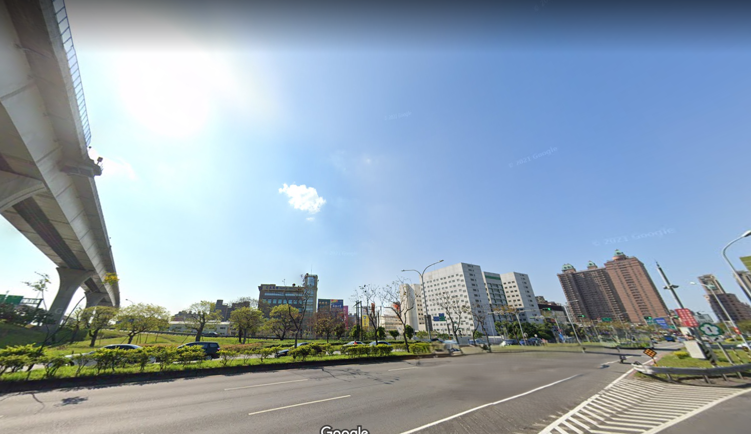 南崁/挑高6米/RC氣派廠房(可廠登)  &bull;  桃園廠房買賣/工業地/建地/徵收農地/廠房出租