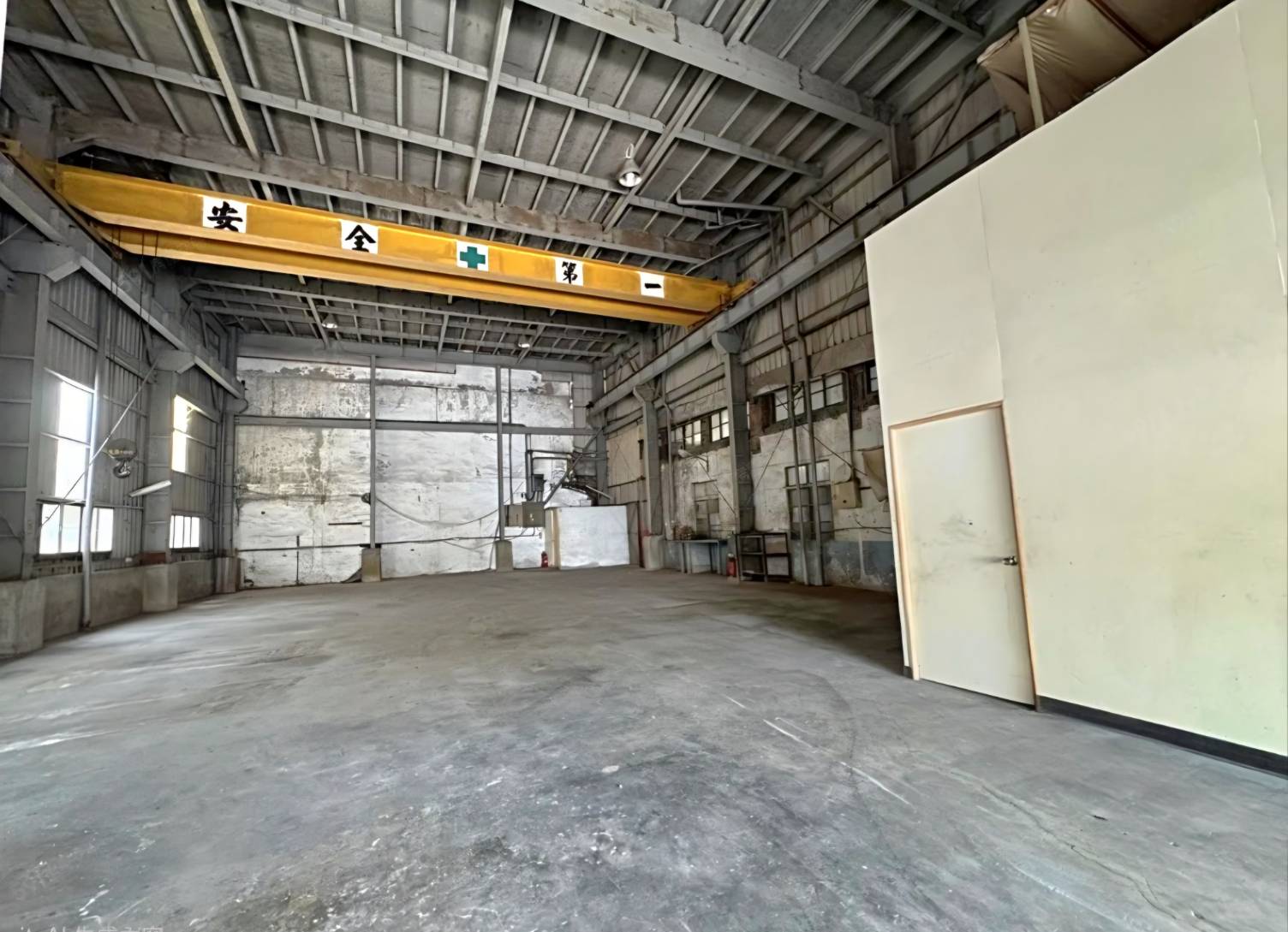 交流道甲工挑高天車廠房/工業地廠房買賣租賃