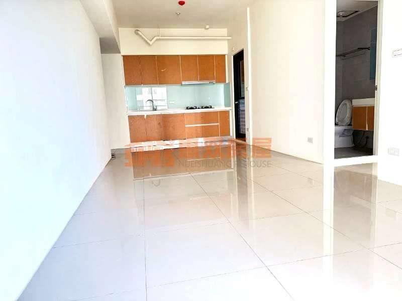 單元二全新電梯朝南花園別墅