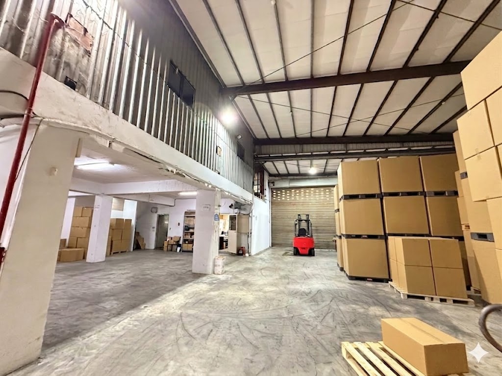 琪琪?推~近林口交流道工業區小坪數挑高廠房