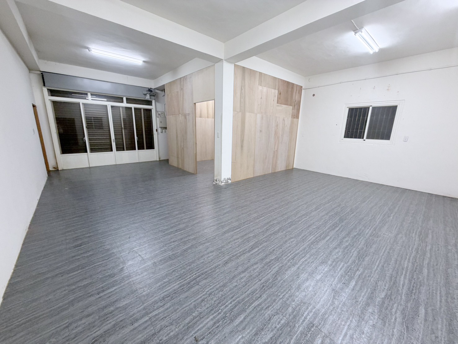 后里國中旁優美住辦(多用途大坪數農舍+2年新廠辦)