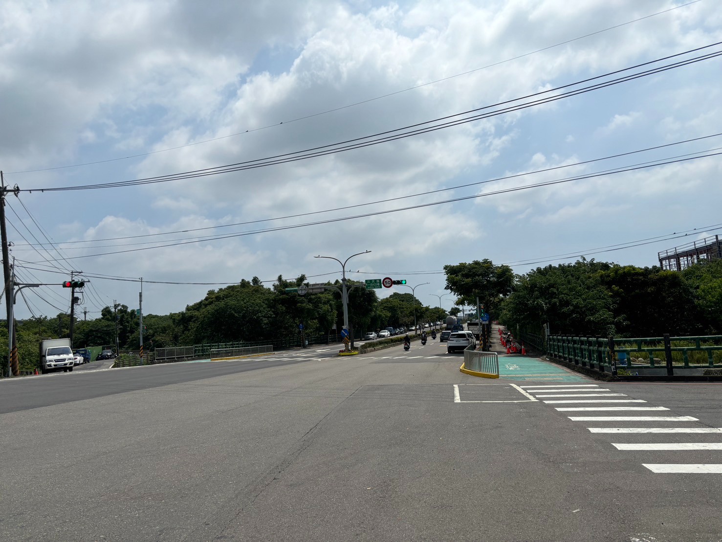 中央大學２０米路都計內農地