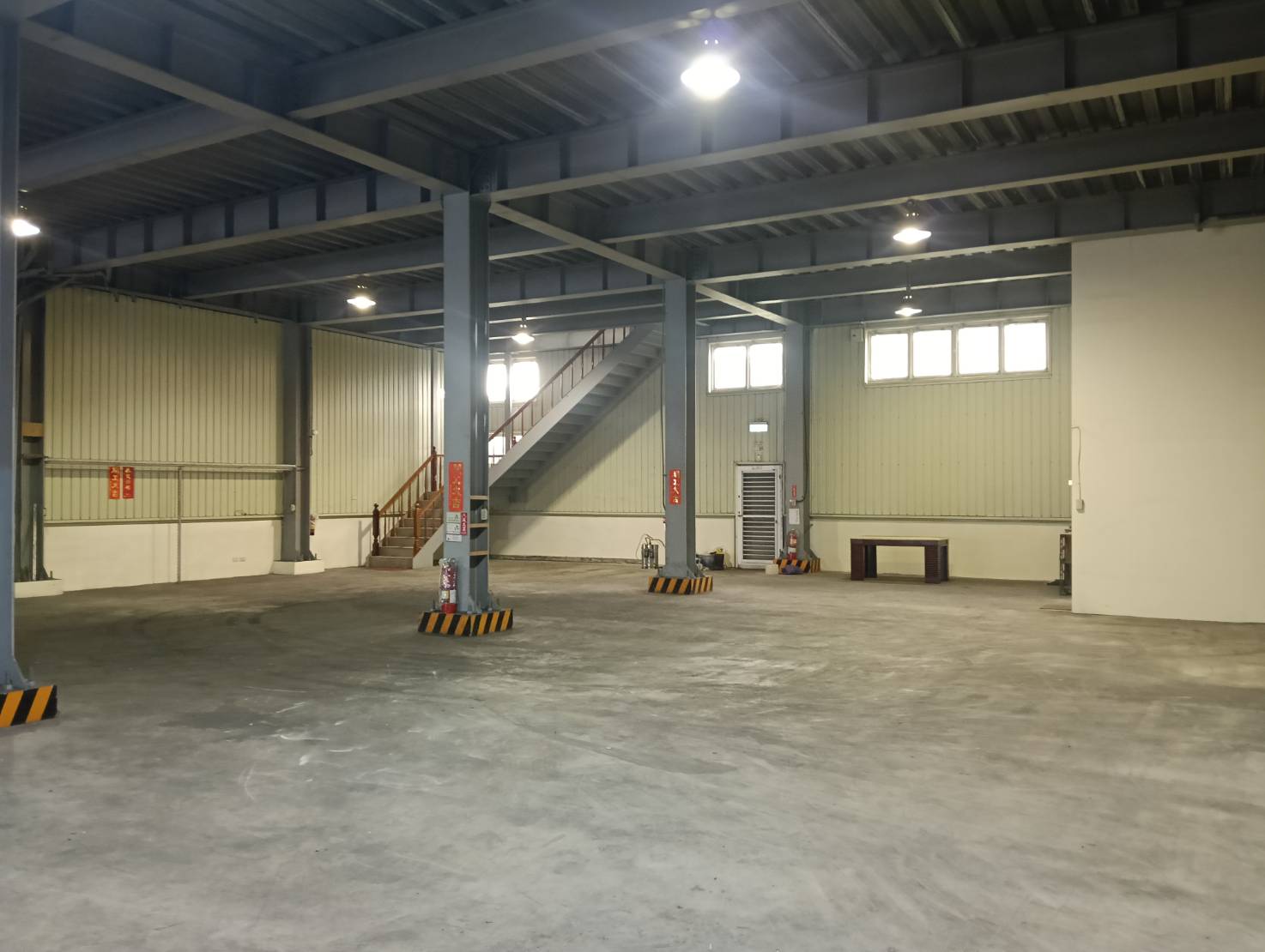 鶯歌合法挑高鋼構廠房(可廠登) &bull;    新北市廠房工業地買賣/建地/徵收農地/廠房出租