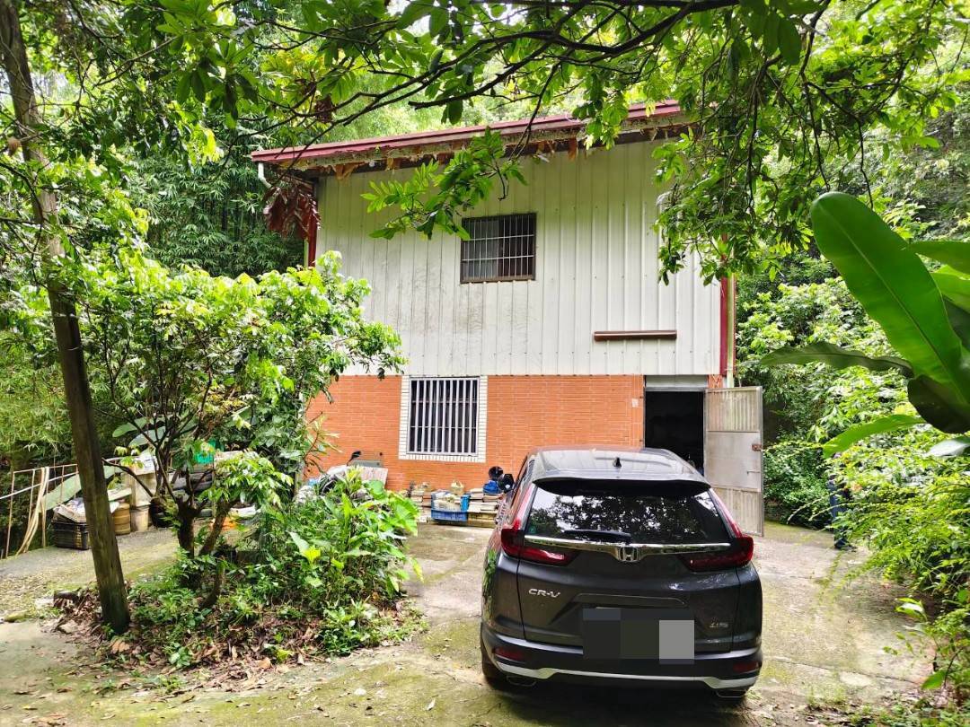 專任太平頭汴坑段有水電景觀地送厝台中買屋賣房 土地王劉志忠