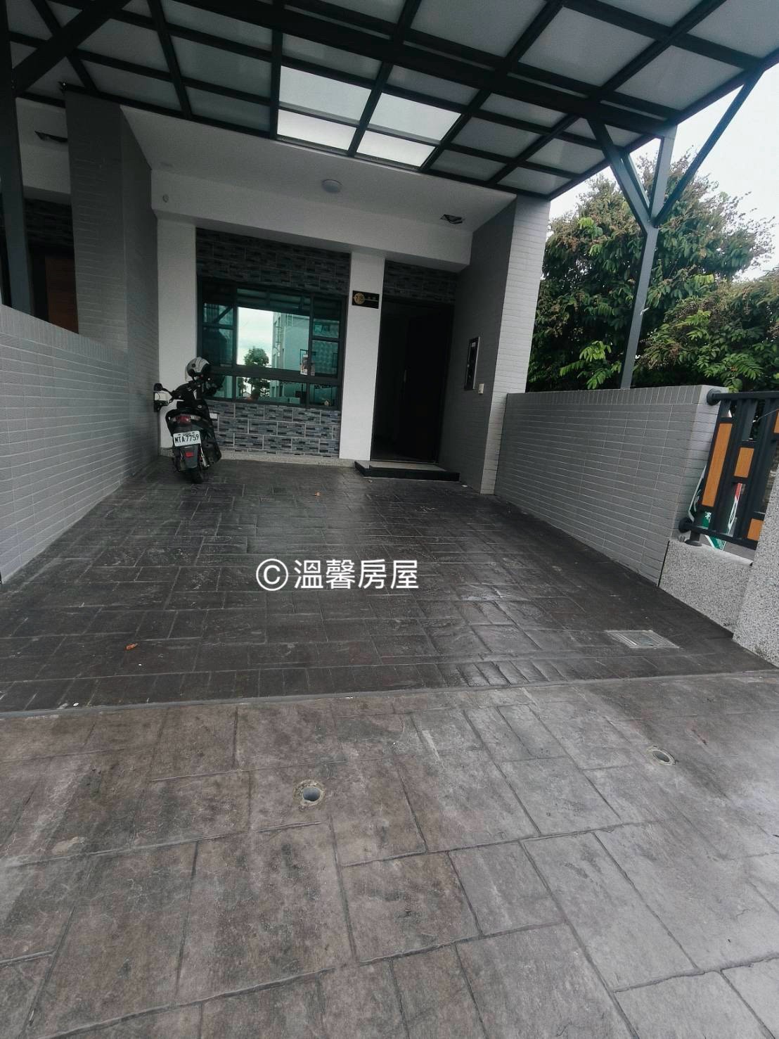 崙背全新車庫別墅｜陽明大富｜868萬 輕鬆成家