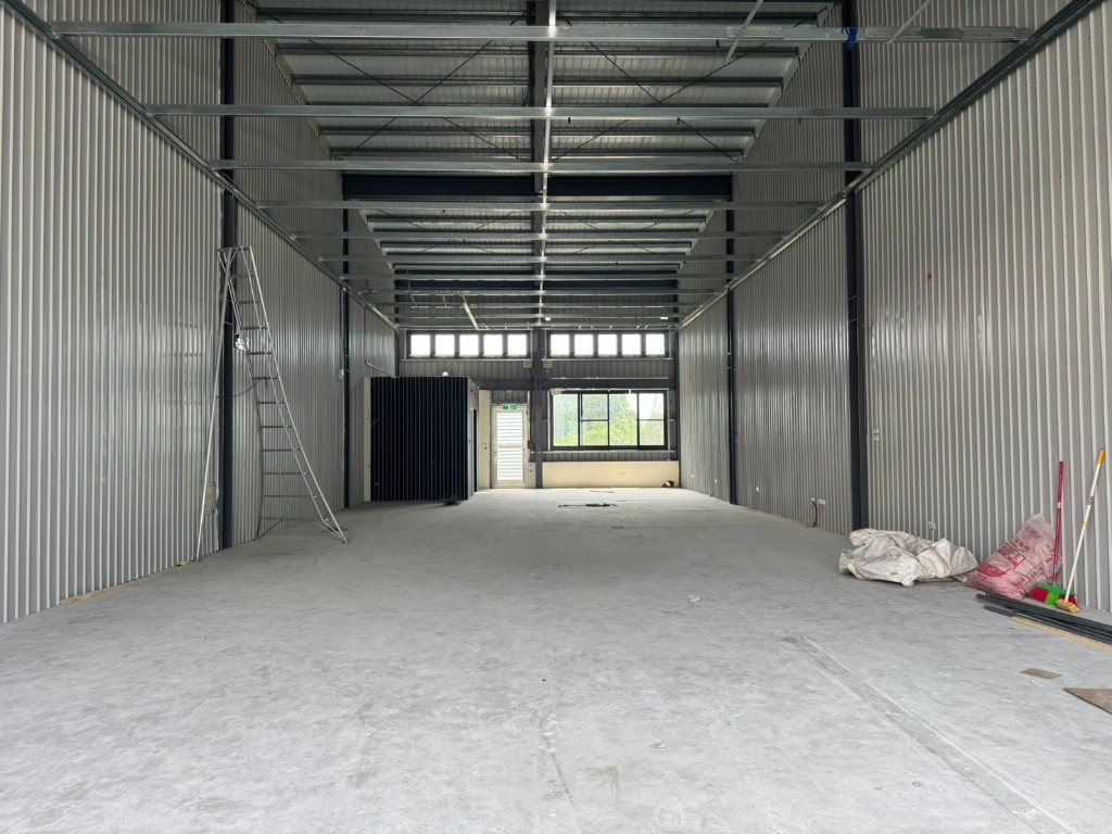 近竹南科學園區C棟可廠登腹地廠房｜工業地買賣｜廠房買賣出租｜亞輪工業地廠房