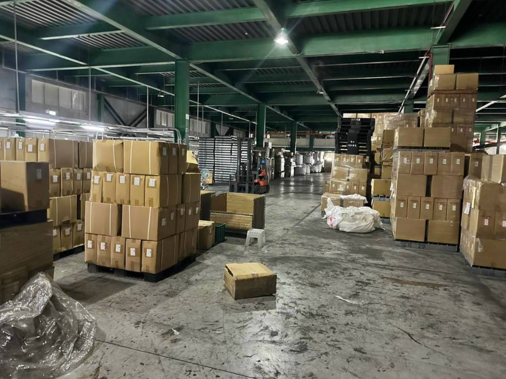 全興工業區挑高可廠登腹地廠房｜工業地買賣｜廠房買賣出租｜亞輪工業地廠房