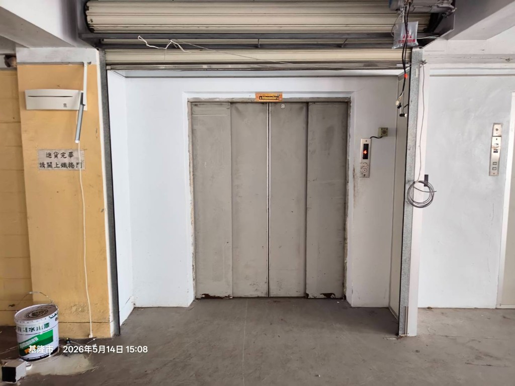 安樂近國道3號貨梯可廠登腹地廠房｜工業地買賣｜廠房買賣出租｜亞輪工業地廠房