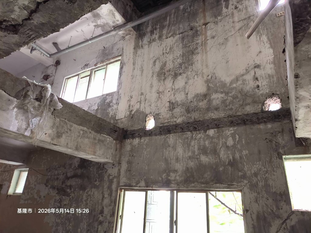 安樂近國道3號貨梯可廠登腹地廠房｜工業地買賣｜廠房買賣出租｜亞輪工業地廠房